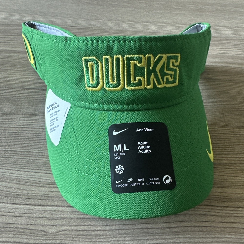 Nike Oregon Ducks On-Field Ace Visor Team Issued M LAdult Adjustable Dri-Fit